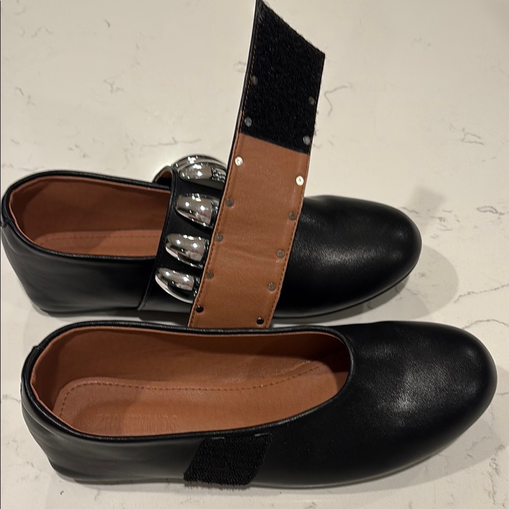 Raboesy black ballet flats with silver embellishments - never worn size 39 - Picture 5 of 6